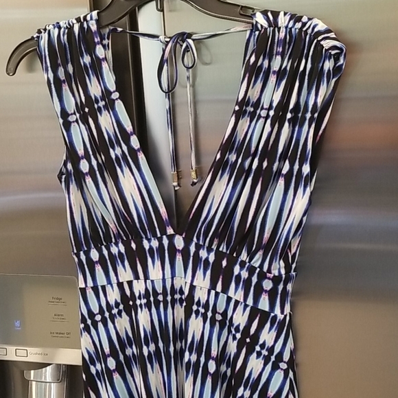 💕VERONICA M💕 Barbados Stripe Deep V Maxi Dress - Picture 9 of 14